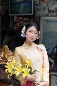 Elegant Yellow Mulberry Silk Ao Dai: Traditional Vietnamese Long Dress for Weddings and Special Occasions-7