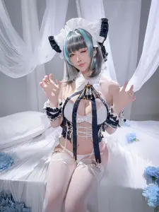 Coser Hoshilily's Enchanting Azur Lane Cheshire Cosplay: Sweet Charm Unveiled-32