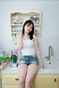 Gentle moments with Muchenne JM - Vol.01 in a cozy minimalist setting-13