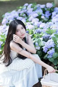 Jing Jing Jing Vol.8624: Dreamy Beauty in a Hydrangea Garden | YiTuYu Art Language Series-2