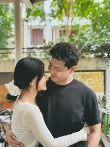 Romantic Chemistry: Yen My and Thanh Son Spark Interest in the New Film Countdown with Stunning Visuals and Emotional On-Screen Moments-6