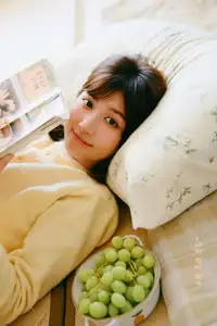 Discover Pao Pao Xiao Mie's Playful Secrets: Captivating Moments in YiTuYu Vol.8668-10