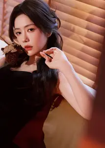 Alluring East Asian Beauty: Seductive Female Portrait with Captivating Aura-6