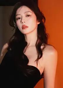 Alluring East Asian Beauty: Seductive Female Portrait with Captivating Aura-0