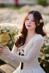 Gentle Muse in White Daisy Field: Youthful Beauty Captivating Hearts Under Golden Hour Sun-8