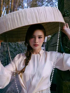 How Vietnamese Actress Ninh Dương Lan Ngọc Maintains Her Stunning Physique and Radiant Health Without Strict Dieting: Wellness Secrets for Women Over 30-4