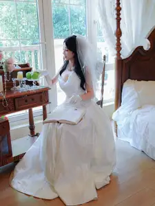 Zhu Zhu Molly: Impressive Debut in a Pristine White Wedding Gown | XiuRen-3