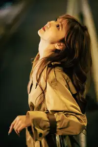 YiTuYu Vol.8618: Bu Chi Zao Fan Hui Gua's Chic Urban Night Style-11