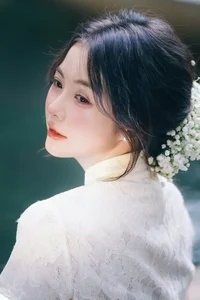 Elegant Pure White Summer Dress - Minimalist Chic and Feminine Style for Every Occasion-10