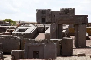 Unsolved Mysteries of Ancient Civilizations: Discovering the Enigmatic Moai Statues of Easter Island and Other Global Architectural Wonders.-2