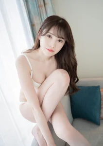 Elegant Arina Hashimoto Portrait Collection: Capturing the Best of Japanese Kawaii Fashion and Lifestyle Photography Series Part 02-9