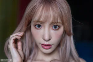 Stunning Summer Portrait Photography Inspiration: Kana Momonogi in Graphis SUMMER SPECIAL 2020 Change Part01 Collection-6