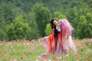 Elegant Aesthetic Portraiture: Yang Yang in YiTuYu Art Language Vol.9351 – A Masterclass in Minimalist Fashion Photography and Sophisticated Style-7