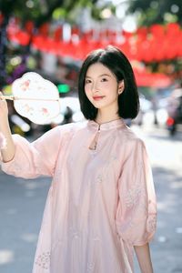 Elegant Vietnamese Girl on Red Lantern Street: Captivating Style & Cultural Charm-9
