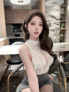 Elegant Secretary Office Cosplay by Qing Shui You Nai – Sophisticated Professional Fashion and Corporate Reception Room Aesthetic Photography Collection-3