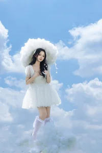 Dreamy Cloud-Inspired Art Photography Featuring Gao Gao Zhang Gao Gao | YiTuYu Art Language Vol.9319 Ethereal Portrait Series-12