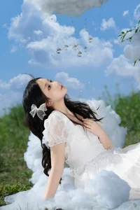 Dreamy Cloud-Inspired Art Photography Featuring Gao Gao Zhang Gao Gao | YiTuYu Art Language Vol.9319 Ethereal Portrait Series-9