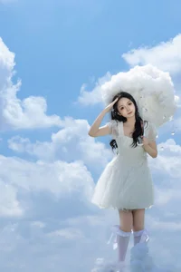 Dreamy Cloud-Inspired Art Photography Featuring Gao Gao Zhang Gao Gao | YiTuYu Art Language Vol.9319 Ethereal Portrait Series-5