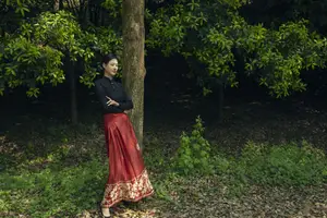 Chenaling_CL's Grace with Classic Horse Skirt in YiTuYu Vol.8784 Collection-17