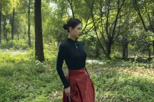 Chenaling_CL's Grace with Classic Horse Skirt in YiTuYu Vol.8784 Collection-13