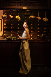 VGU No.4: Alluring Asian Beauty, Captivating Aura in a Classic Pottery Setting-2
