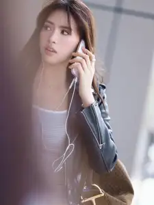 Miss Tieu Vy: Vietnamese Beauty Dominates 'Tram Ty' Trend, Stunning Visuals Go Viral!-9