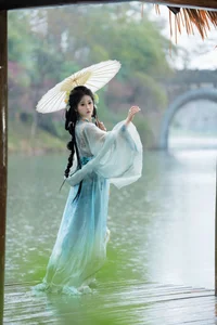 Ethereal Hanfu Beauty in Meiling Plum Forest - YiTuYu Vol.8870 Jiao Yi Zhi Sui Sui-28