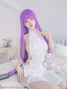 Stunning Fern Cosplay by 沖田凜花Rinka from Frieren: Beyond Journey's End - 52 High-Quality Images for Anime Fans and Cosplay Enthusiasts-6