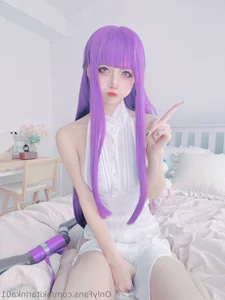 Stunning Fern Cosplay by 沖田凜花Rinka from Frieren: Beyond Journey's End - 52 High-Quality Images for Anime Fans and Cosplay Enthusiasts-9