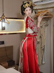 Li Shuang Er: Traditional Beauty in Vibrant Xiùhéfú from XiuRen model Part01-36