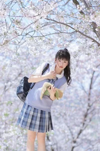 Pure Youthful Vibes with Zhuo Dao Yi Zhi Su Su in YiTuYu Vol.8890-3