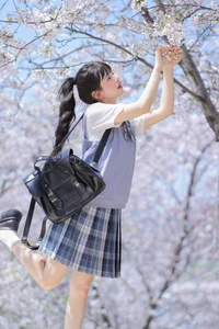 Pure Youthful Vibes with Zhuo Dao Yi Zhi Su Su in YiTuYu Vol.8890-12