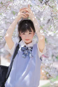 Pure Youthful Vibes with Zhuo Dao Yi Zhi Su Su in YiTuYu Vol.8890-9