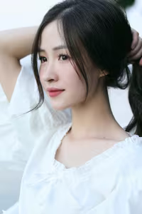 XVG No.44: Captivating Smile of a White-Clad Muse by the Lake A Radiant Moment of Youthful Beauty-3