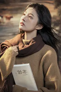 Xin Xin's Pensive Autumn Beauty Vol.8813: A Romantic Seasonal Transition in a Scenic Canvas-6