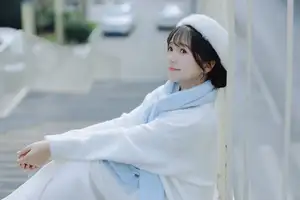 Discover YiTuYu Vol.8625: Yu Pao Pao's Gentle Charm in Warm Winter Sun-6