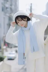 Discover YiTuYu Vol.8625: Yu Pao Pao's Gentle Charm in Warm Winter Sun-13