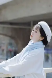 Discover YiTuYu Vol.8625: Yu Pao Pao's Gentle Charm in Warm Winter Sun-14