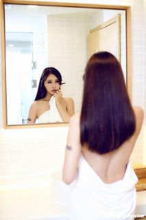 IMiss Vol.009 Le Le Mango: Elegant Chinese Model Photo, Sensual in a Towel Wrap-26