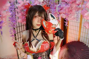 Coser lMusicl's Sparkle Transformation: Enchanting Japanese Beauty (38P) – Exclusive Gallery-6