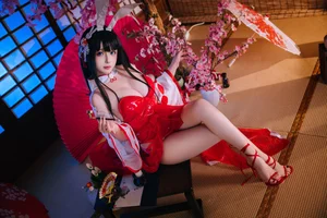Elegant Chikuma Bunny Girl Cosplay: A Masterpiece by Ri Nai Jiao from Azur Lane-4