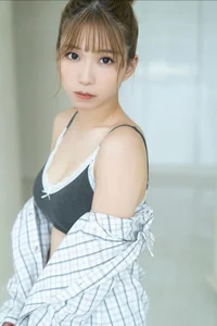 Radiant Summer Glow: Capturing Asaka's Captivating Aura in Born This Way Vol.1-4