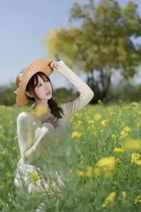 Dreamy Spring in Rapeseed Field YiTuYu Vol.8968 Bing Leng Qi E-14