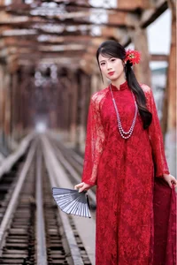 Nostalgic Beauty of Hanoi at Long Bien Station-1