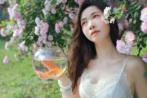 Ethereal Garden Muse YiTuYu Vol.8955 Featuring Hua Zhuang Shi Tian-15