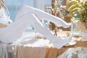 Coser 51Jiang as Azur Lane Acasta: Enchanting White Bunny Girl Cosplay-3