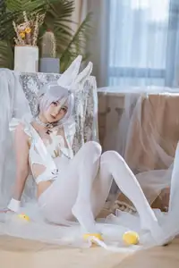Coser 51Jiang as Azur Lane Acasta: Enchanting White Bunny Girl Cosplay-10
