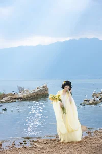 Ethereal Grace of Wan Jiang Ting in YiTuYu Art Language Vol.8851 by the Lake-22