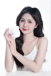 Ethereal Beauty Studio Muse: Captivating Grace-1