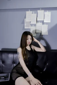 Stunning Black and White Portrait Photography: YiTuYu Art Language Vol.9118 Featuring Model Li Ji Rou - Moody Light and Shadow Art-22